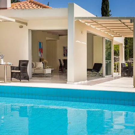 Villa Sterna - Contemporary With Private Pool & Sea Views,