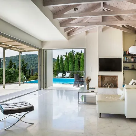 Villa Sterna - Contemporary With Private Pool & Sea Views,